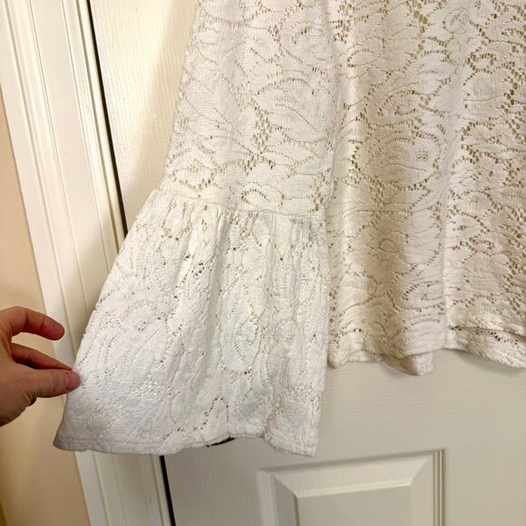 Chico’s Lace Bell Sleeve Top Ivory Sheer Knit Blouse Romantic Boho Size 1 (MED) - Picture 4 of 6